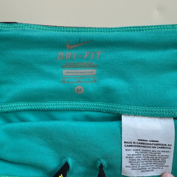 Nike Dri-FIT Teal Black Running Shorts Size M - Picture 2 of 6